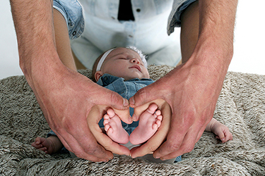 les pieds du bébé photographiés par notre photographe Rachel Joubi